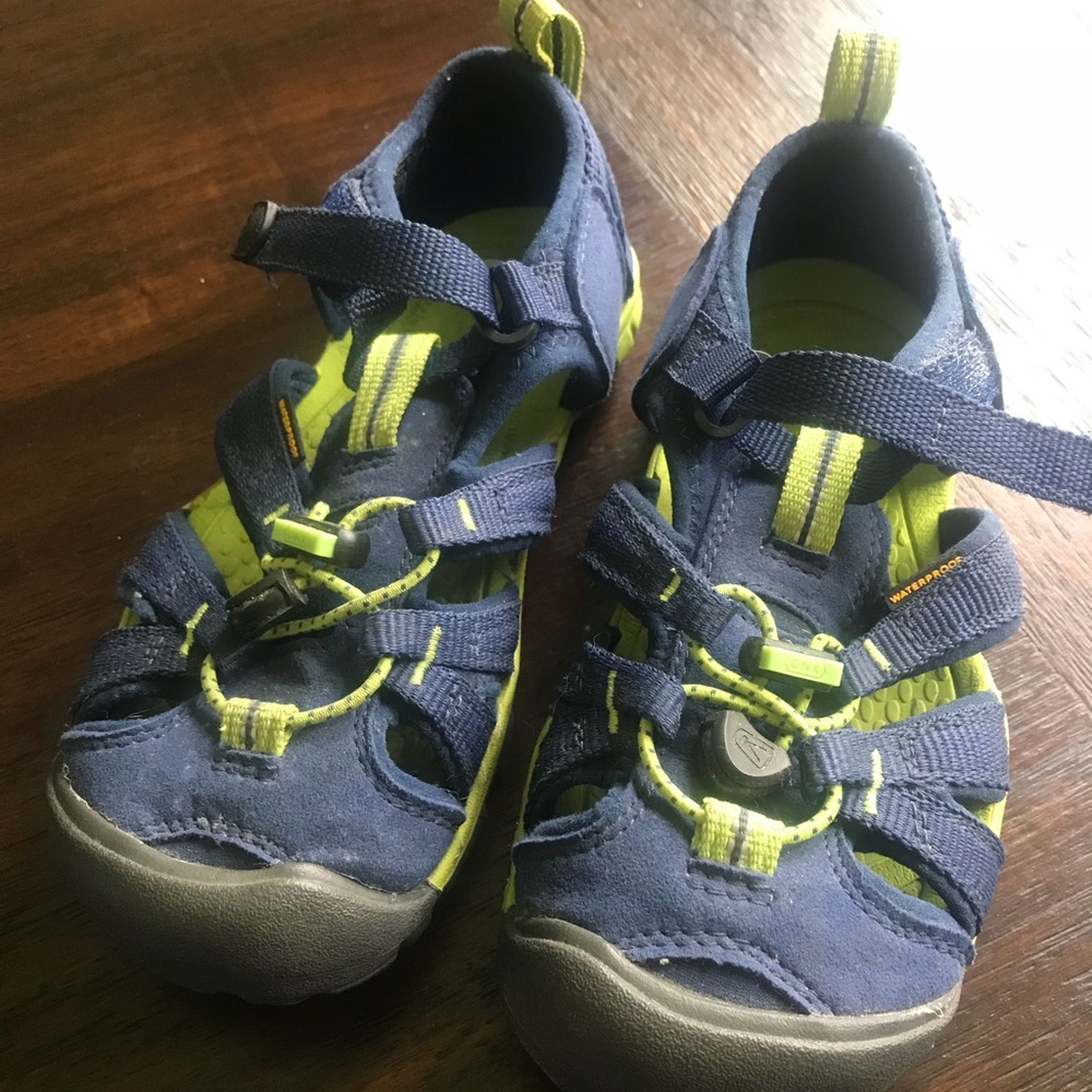 Kids Keens Sandals Size 13